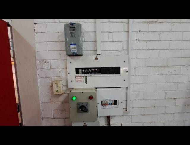 BUSINESS PROPERTY TO RENT IN ALTON